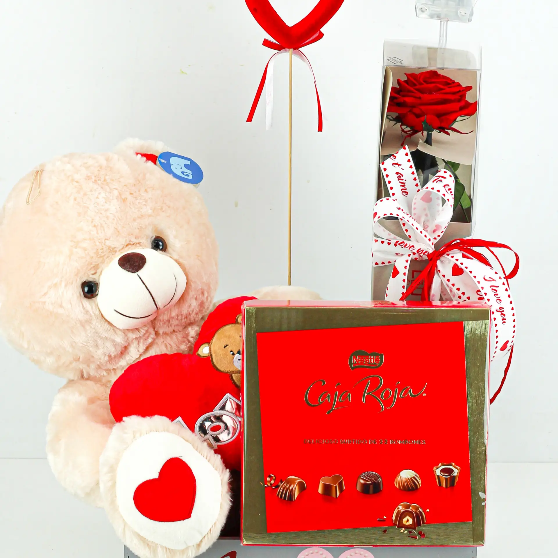 Cala love XL con rosa roja eterna liofilizada, peluche love, bombones, corazon, globo 2 Cala love XL con rosa roja eterna liofilizada, peluche love, bombones, corazon, globo 2