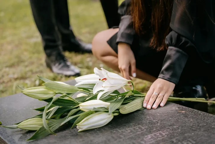 50 Ideas de Frases para cintas funerarias 